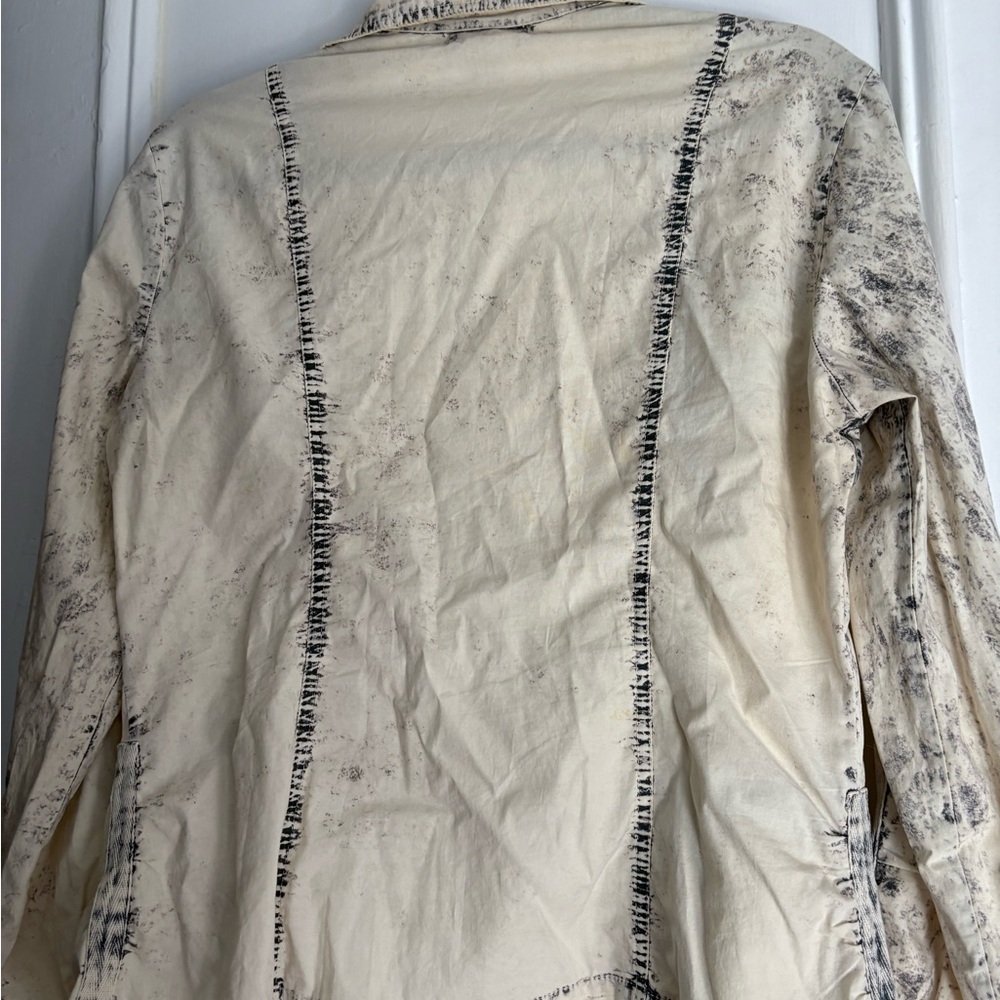 Wearables distressed looking light jacket - Picture 7 of 8